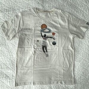 NWOT 100% Organic Cotton Cool Design T-Shirt made in Portugal